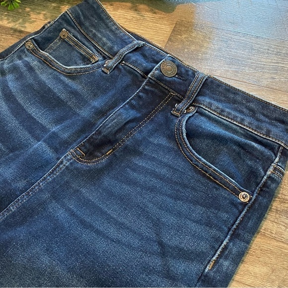 AMERICAN EAGLE Hi-Rise Mini Jean Skirt, Size 4 - Picture 2 of 10